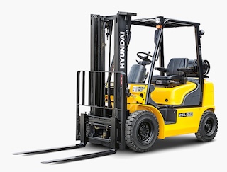 Grua Horquilla HYUNDAI , Modelo 25L-7M (2,5 Tm, Gas, 3 Etapas )